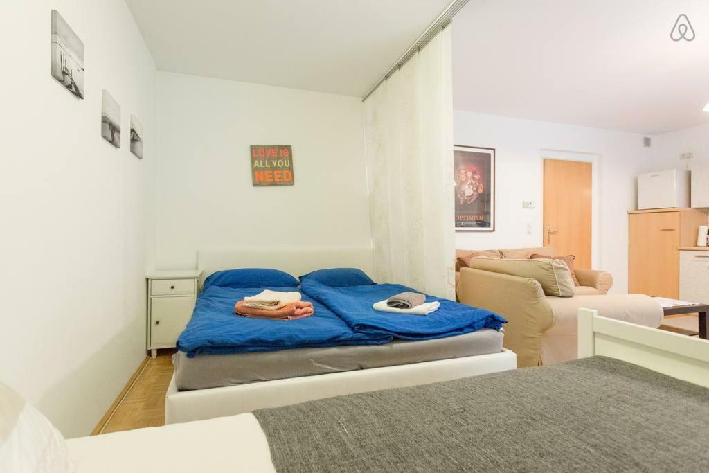 Relaxing Terrace Apartment In Lively Area Vienna Esterno foto