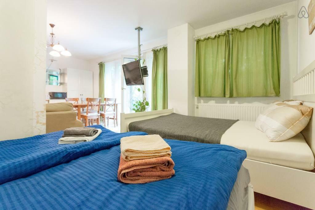 Relaxing Terrace Apartment In Lively Area Vienna Esterno foto